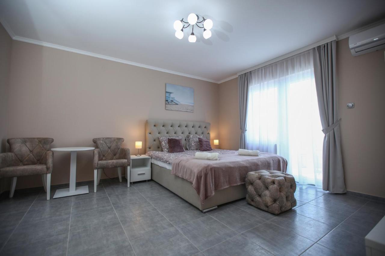 Dunavski Cvet Banatska Palanka Exterior foto